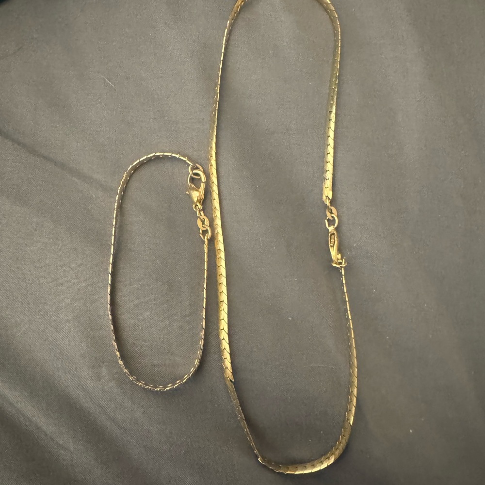 Elegant Gold Chain Jewelry Set